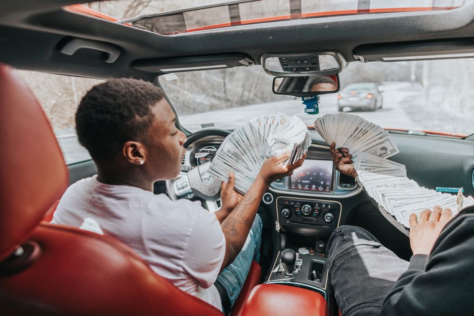 The Complete Guide to Getting Cash for Your Car 1 | Sell Your Car for Cash | Autobon Motors cash for my cars