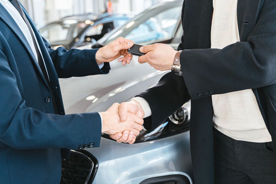 Kelley Blue Book Trade-In: 5 Methods That Guarantee Results 1 | Sell Your Car for Cash | Autobon Motors kelley blue book trade in